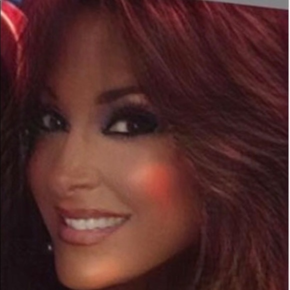 Meet your Posher, Sharon - Picture 1 of 1